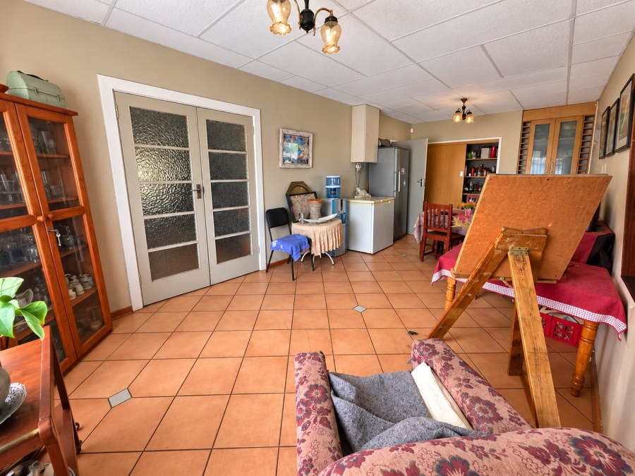 4 Bedroom Property for Sale in Park West Free State